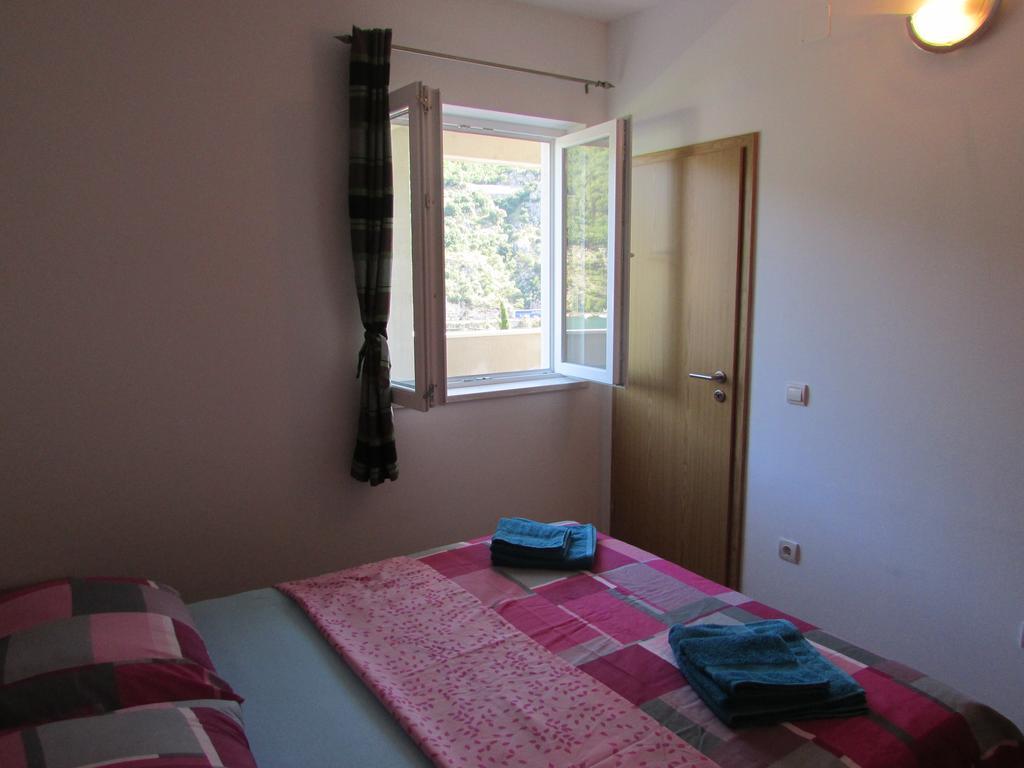 Dubravka Apartmani Mokošica Quarto foto